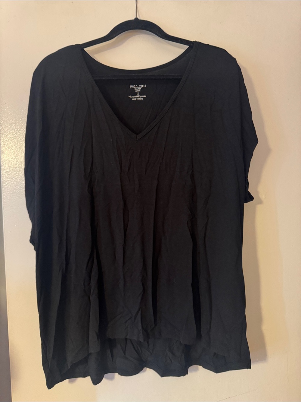 Joan Vass Black V-Neck Short Sleeve Tee- 1X